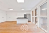 Exklusive Terrassenwohnung mit idyllischem Ausblick - Wohn- und Essbereich
